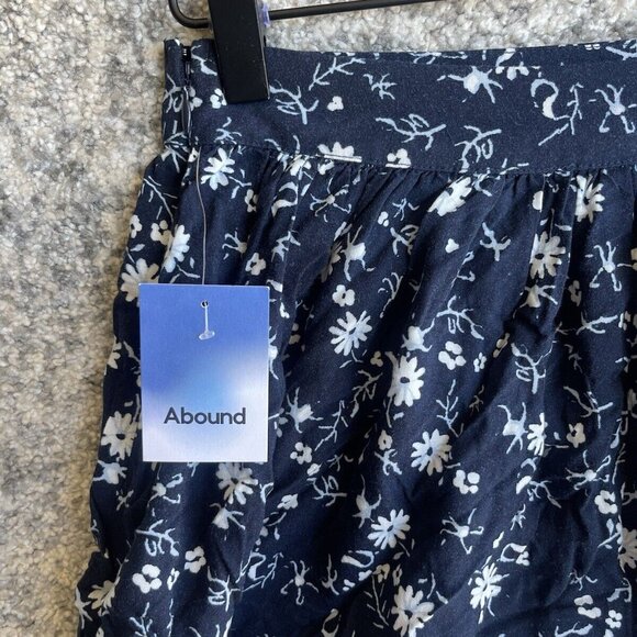 Abound Navy White Flowy Flirty Floral Summer Casual Shorts Womens XS - Picture 6 of 7